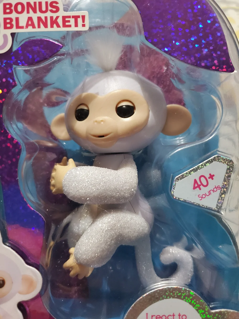 Fingerlings Glitter Monkey Interactive Pet Toy — Silver/White Sugar